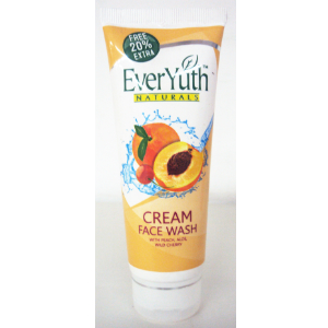 EverYuth Naturals Face Wash (w/ Peach, Aloe & Wild Cherry)